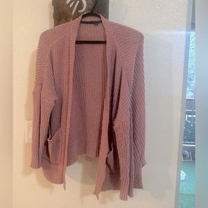 Knitted cardigan